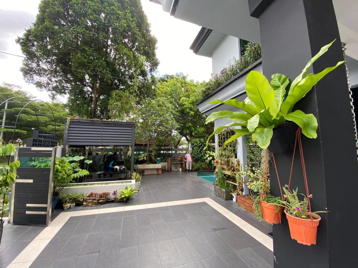 Oneriimba Private Pool & Garden Residence Johor Bahru Esterno foto