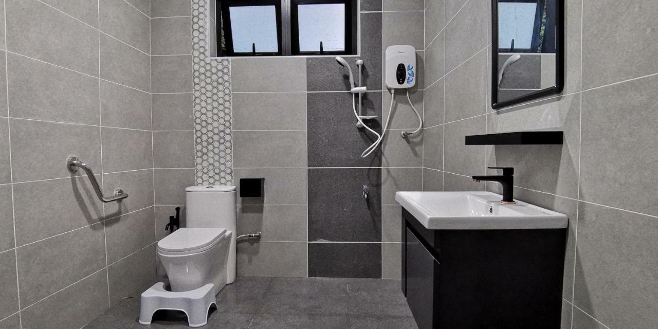 Oneriimba Private Pool & Garden Residence Johor Bahru Esterno foto